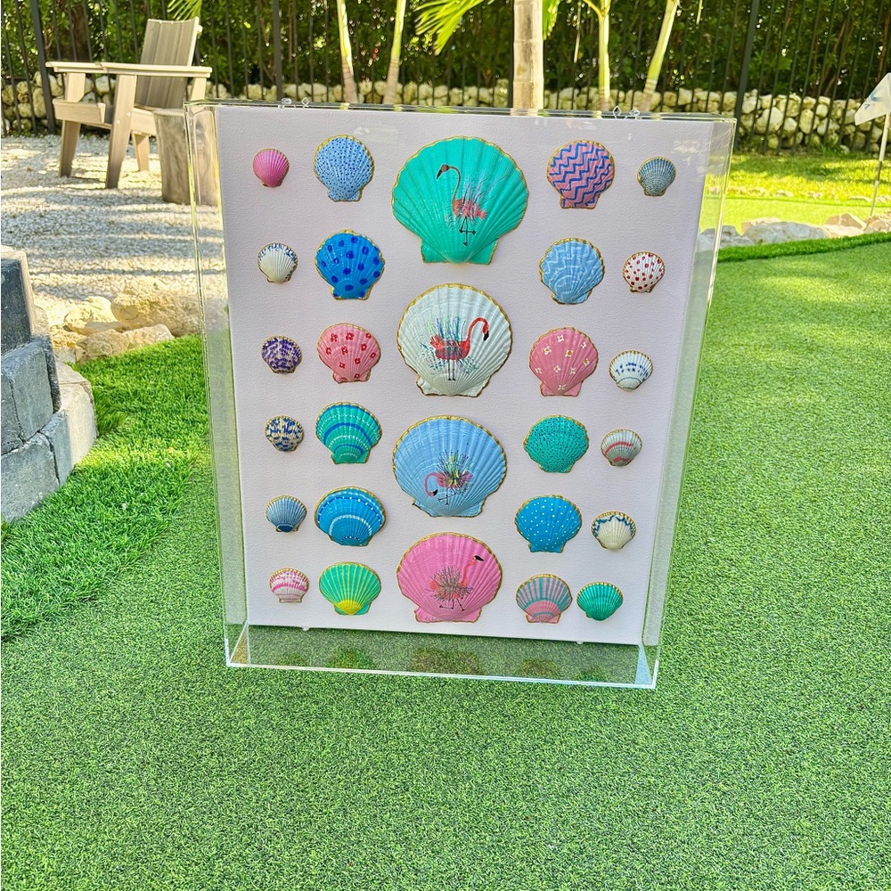Flamingos in paradise 🦩 She Shells Art hand painted seashell art - Picture 4 of 4